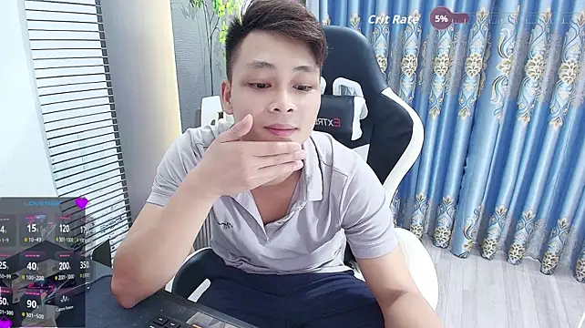 Naughty___asian webcam