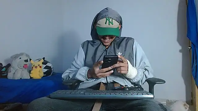 skinny23cm webcam