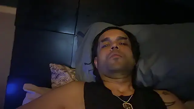 icebergslim281 live sex cam