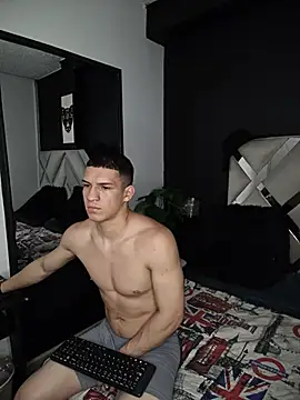 Apolo_Warrior live sex cam