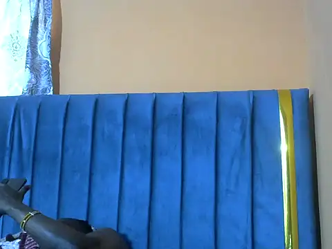 sweet-boob webcam