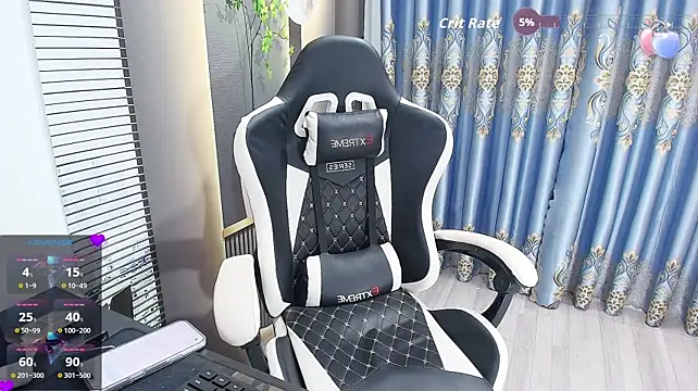 Naughty___asian webcam