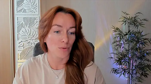 RebeccaMartinez webcam