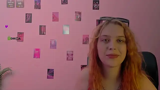 roxy_starr_ webcam