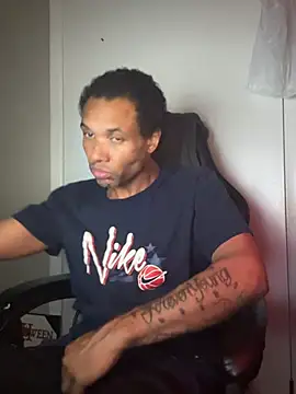 MoodyChix webcam