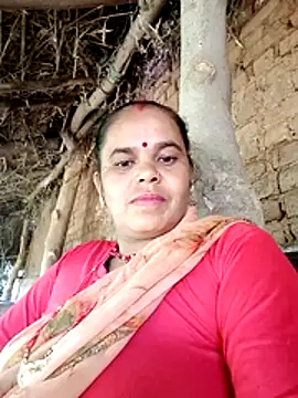 Hot_reeji8 webcam