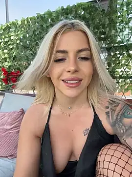IveySin webcam