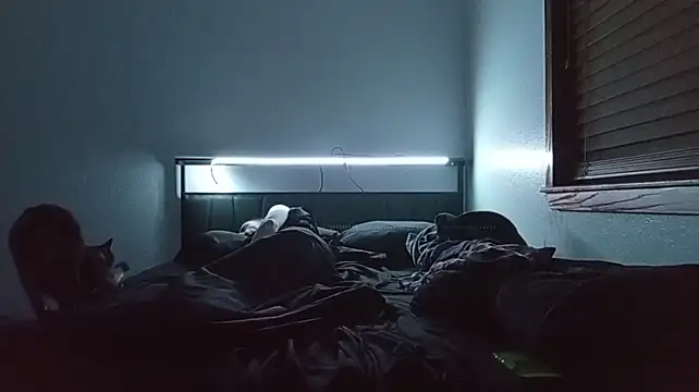 stoner_420 live cam on StripChat