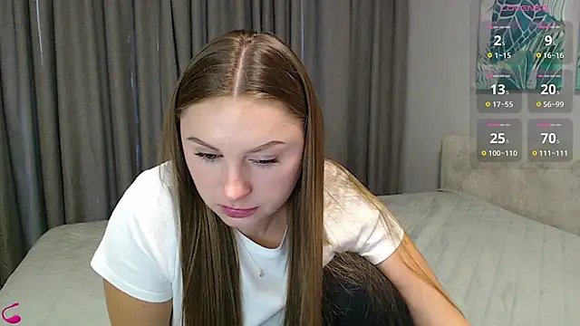 mia_bloomy webcam