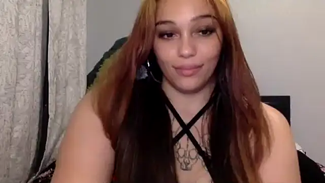 sapphirestorm8 webcam