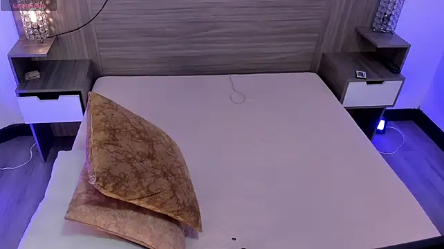 MiaYMolly