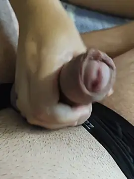 MadaamJizz_DickLewd webcam