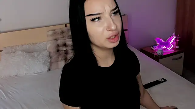 ScarlettJakobs webcam