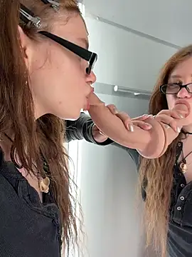lucy-joy webcam