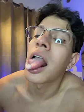 TonyPetrovjs webcam