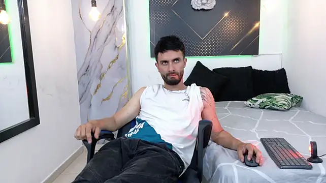 KingOfTemptation webcam