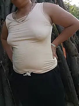 Bella-Camel webcam