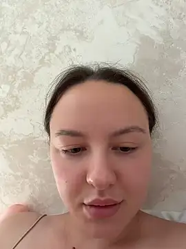 hellopussymeow webcam