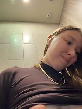 -NaughtyAngel-