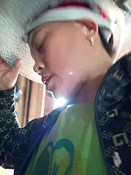 Sadie_02 webcam