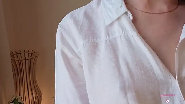 Kira_mindnes webcam