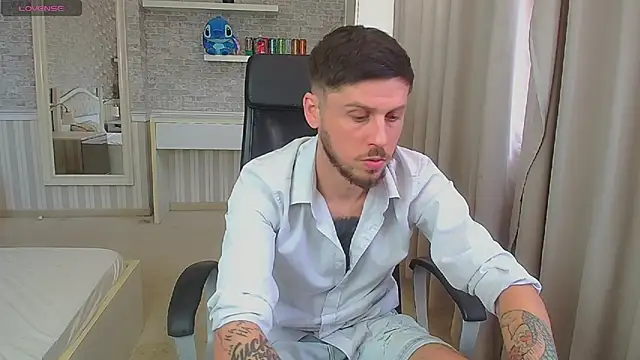 JonahShaw webcam