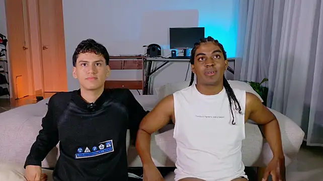 Mark_Nico webcam
