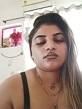 Sanaya_Gil webcam