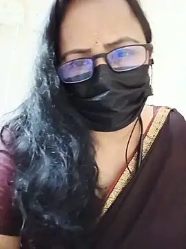 monisha_cam webcam