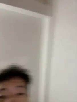 Mr_iphone11 webcam