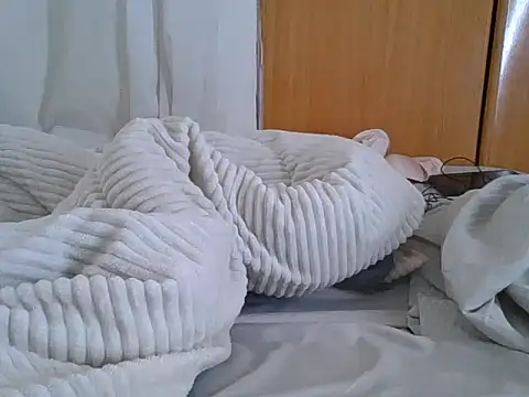 Angiebaeb webcam
