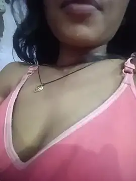Aliya_21 webcam