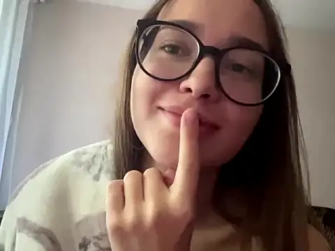 LulaMays webcam