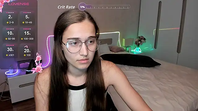 Alisa_Smitti webcam