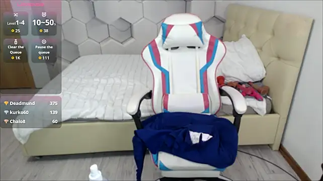 aliicemeow