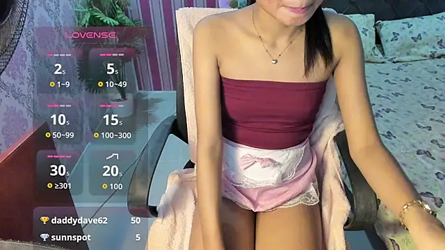 Mica_Jones webcam