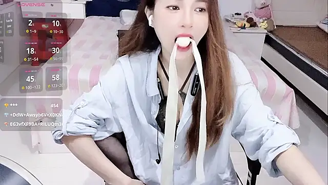 miaomiao-99 webcam