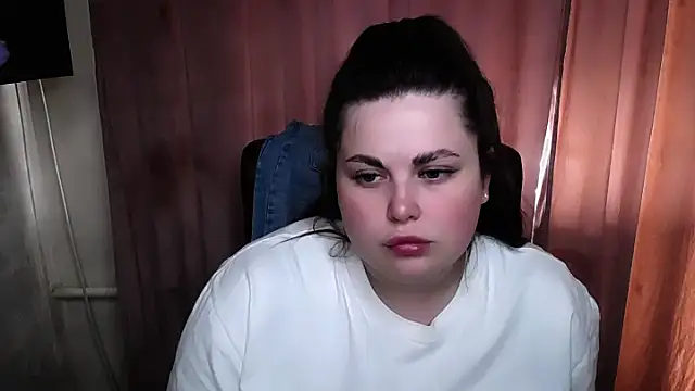 Emily_Mo webcam