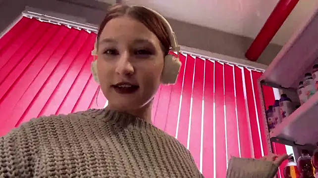SuzanMoote live sex cam
