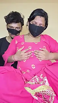 couplegk71 (Ask my age) - SUCK BOOBS SHOW