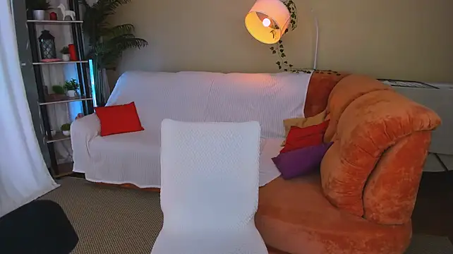 AlluringLookk webcam