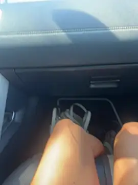 Misstakenhot live cam on StripChat