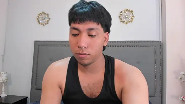 jhoan_evanss live cam on StripChat