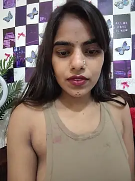 Alisha_Babyy webcam