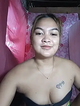 Hotmama21xx webcam