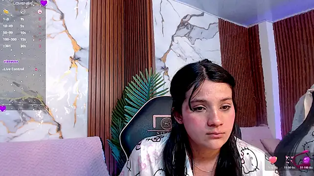 MOONN_TAY webcam