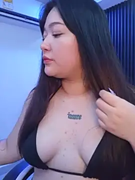 lana_vegaa webcam