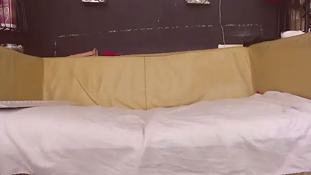 Miss_MarieJo webcam