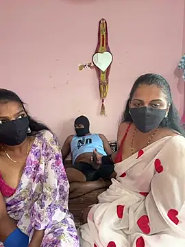 Payal_143 webcam
