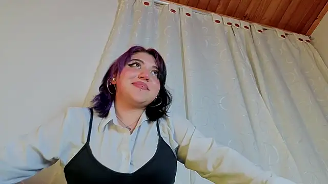 Blueberry_gothic webcam